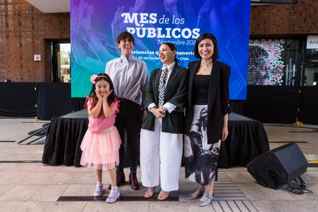 Hito inaugural Mes de los Públicos